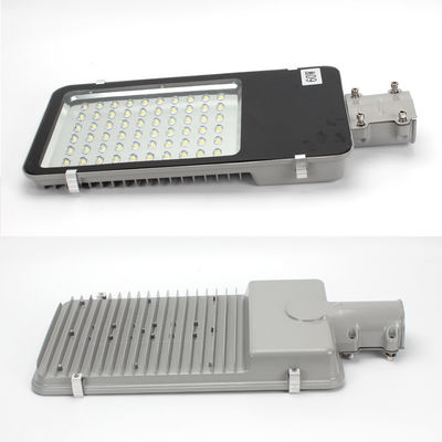 Instant Illumination Solar Pole Lights No Glare AC85-265V Input Voltage