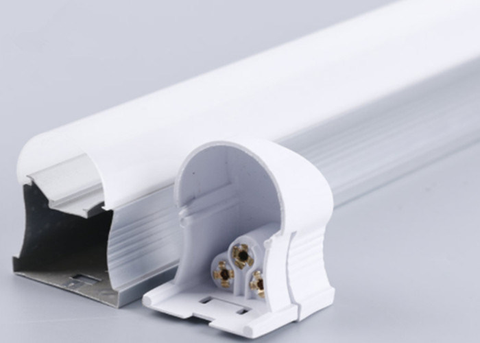 Tube Led 1200 Mm 18 Watts 2800-6500 K CCT With 1.5 Emergency Hours