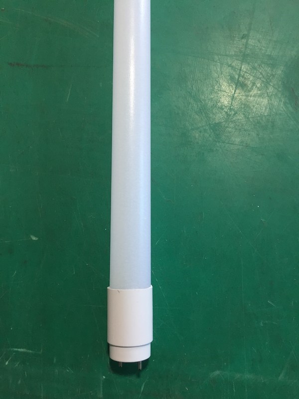 High Lumen T8 LED Tube Light 9W 18W  Warm White In SKD SMD 2835